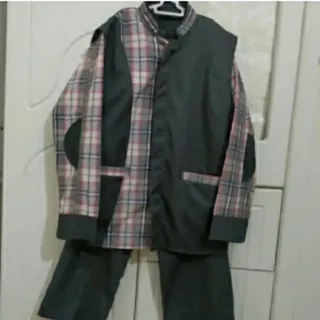 لباس مدرسه پسرانه