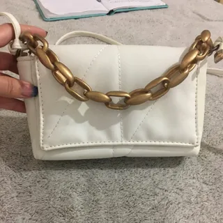 کیف سفید