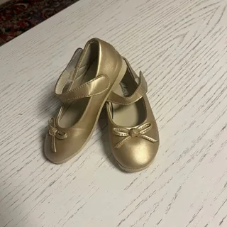 کفش عروسکی برند کلارک