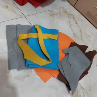 تیکه پارچه های نمد