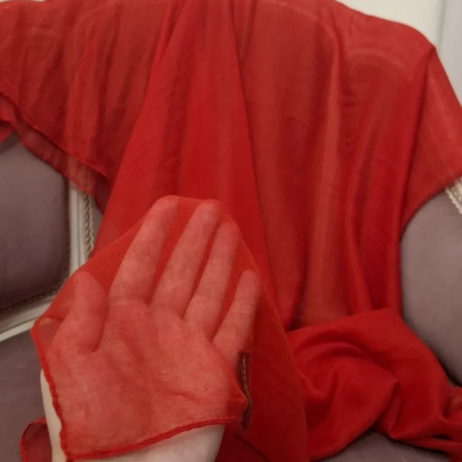 روسری زنانه