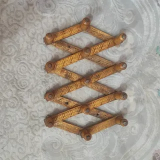 جالباسی تاشو چوبی قدیمی