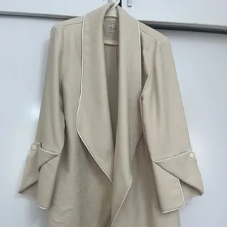 مانتو شیری رنگ