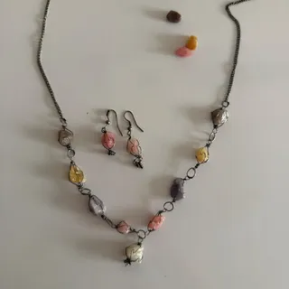گردنبند سنگی