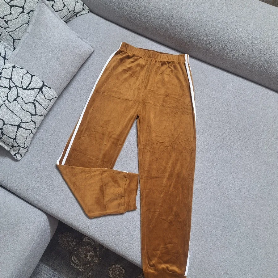 ساپورت مخمل نوار دار
