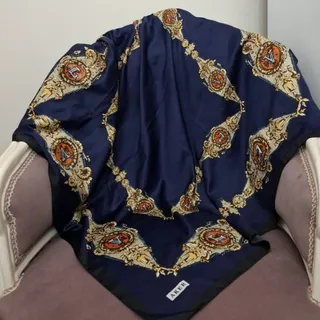 روسری زنانه