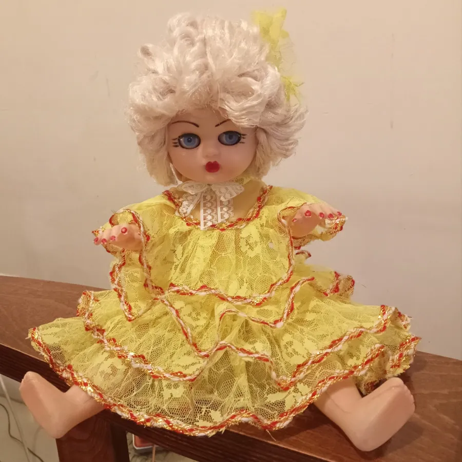 عروسک کلکسیونی بانوی زیبا