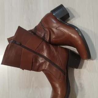 بوت چرم
