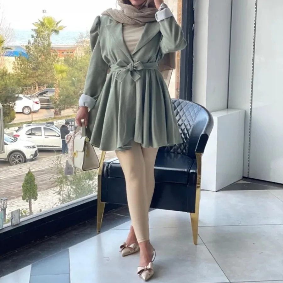 مانتوعروسکی بیسکوییتی