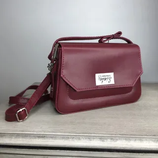 کیف چرمی زرشکی