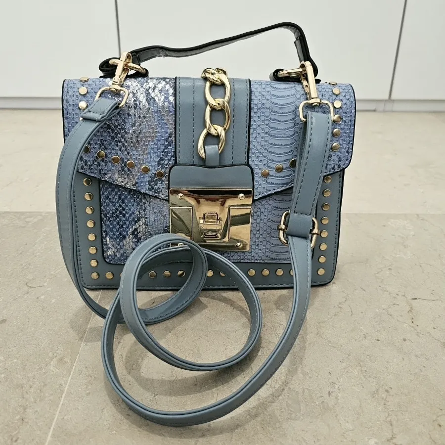 کیف وارداتی