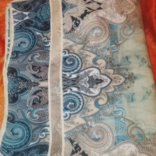 روسری زنانه