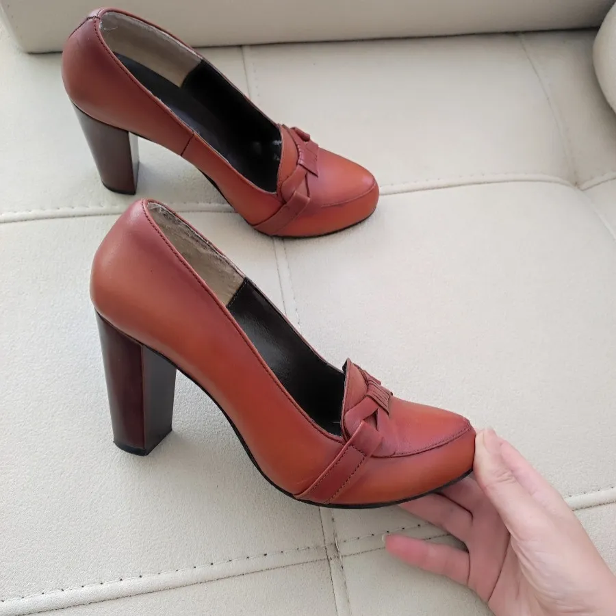 کفش چرم قهوه ای