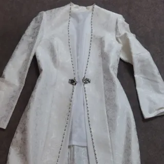 کت وشلوار