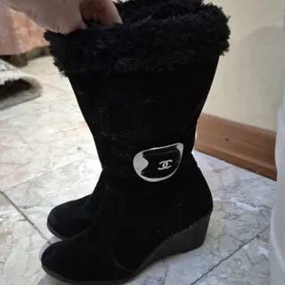 بوت سایز 37