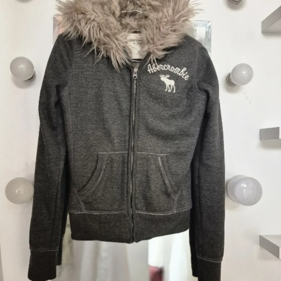 هودی abercrombie&fitch