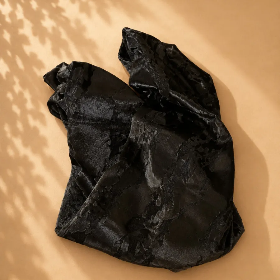 پارچه پالتویی مشکی