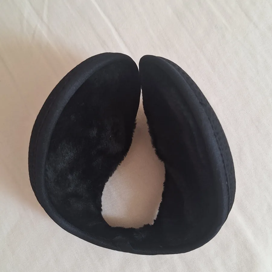 گوش گیر مشکی