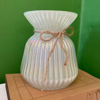 گلدان شیشه ای