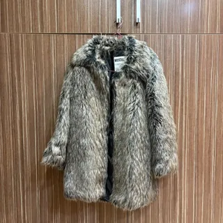 کت برند moschino