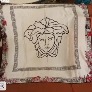 روسری ساتن ورساچه