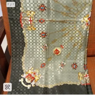 روسری ساتن کلاسیک