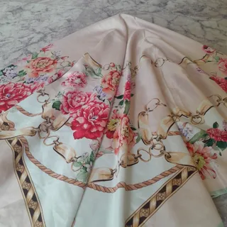 روسری ابریشم