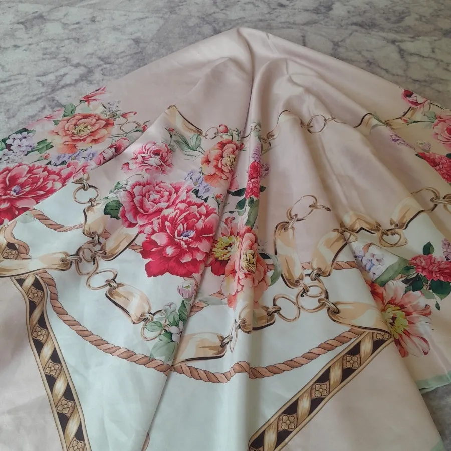روسری ابریشم