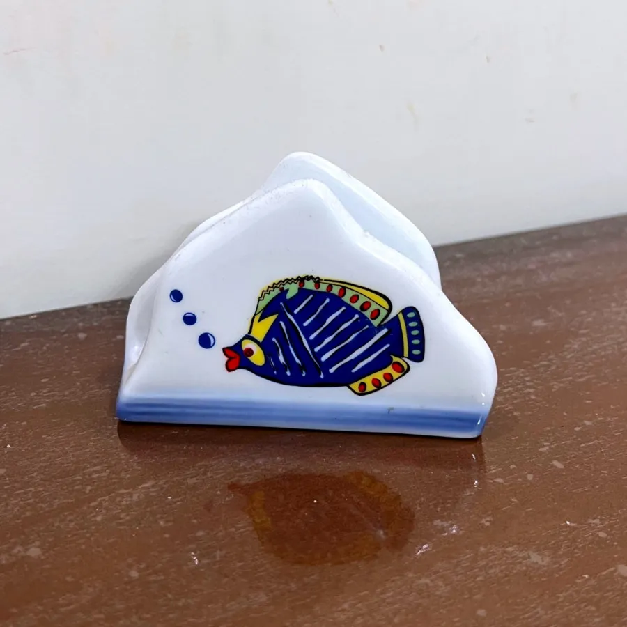 مجسمه کریستال
