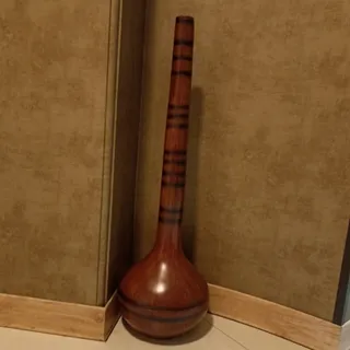گلدان چوبی