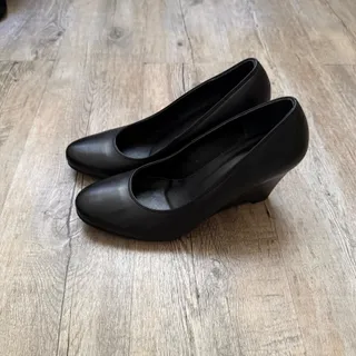 کفش پاشنه تونلی