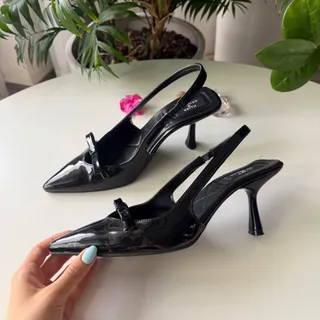 کفش پاشنه بلند مشکی