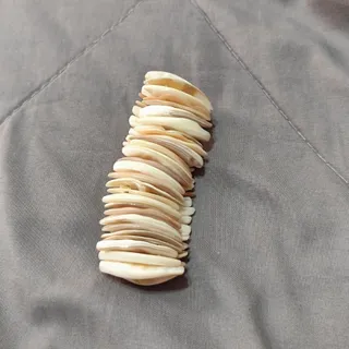 دستبند صدف