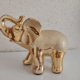 مجسمه فیل