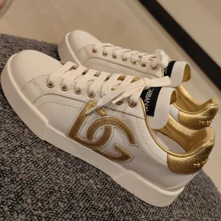 اسنیکر دولچه (D&G)