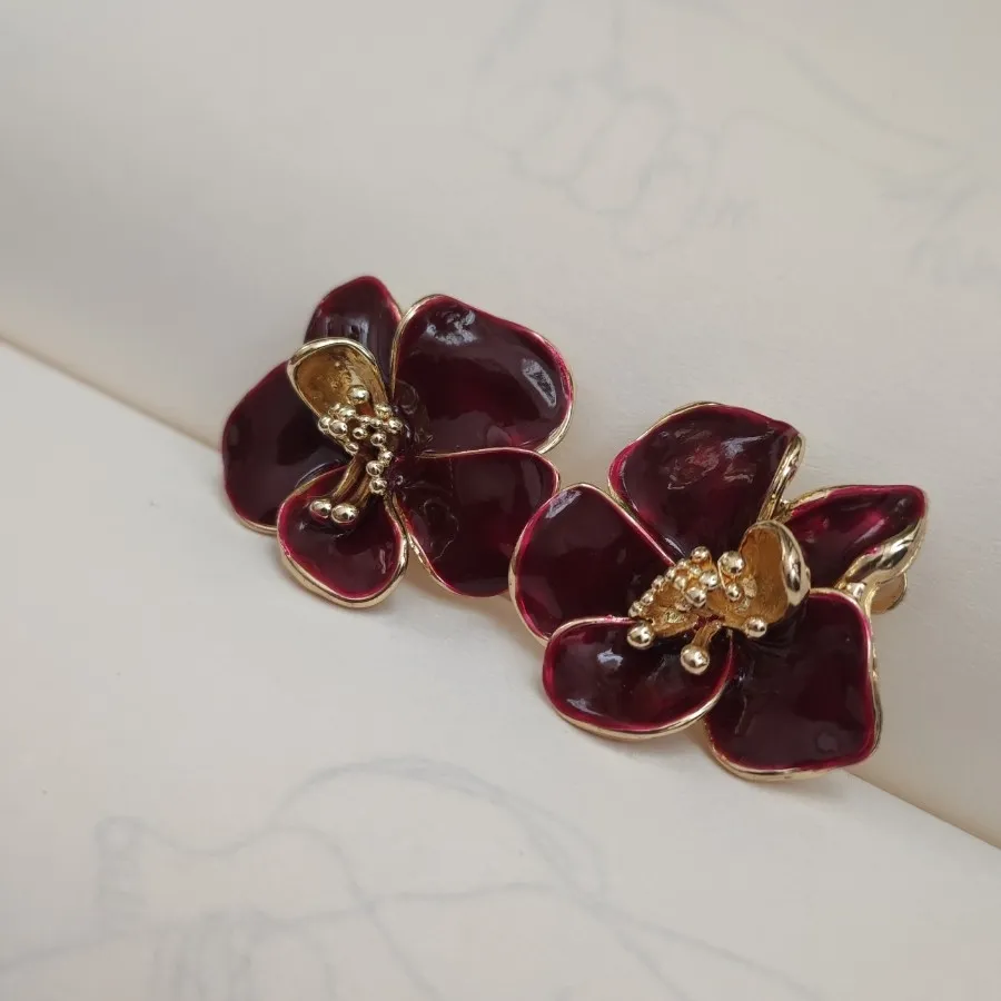 گوشواره چری گل