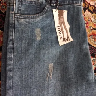 شلوار لی Levis