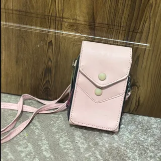 کیف صورتی