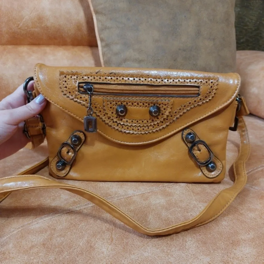 کیف دوشی خردلی