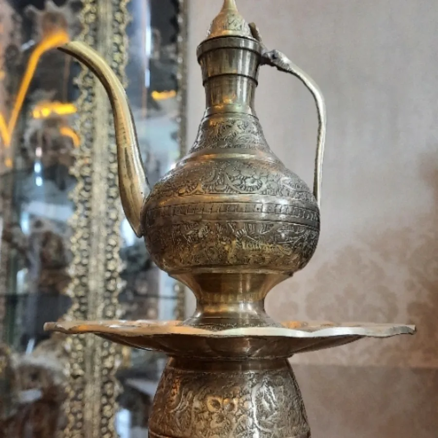 آفتابه لگن برنجی هندی