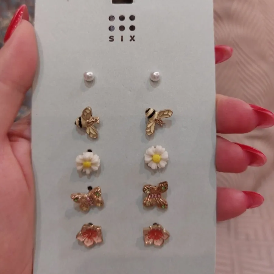 پک گوشواره بهاری