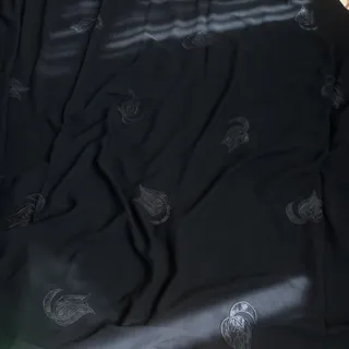 چادر مشکی با گل برجسته