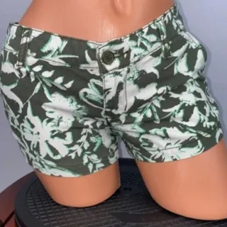 شورتک جین