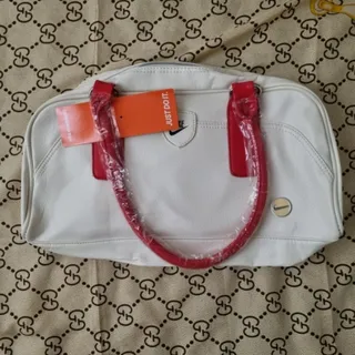 کیف ورزشی زنانه برند