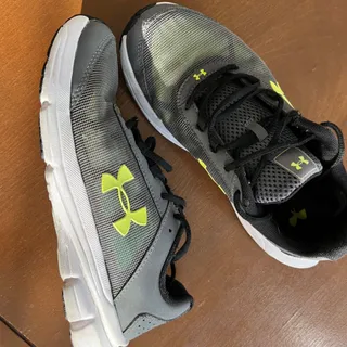 کتونی برند under armour