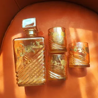 بطری کریستال طلا کوب