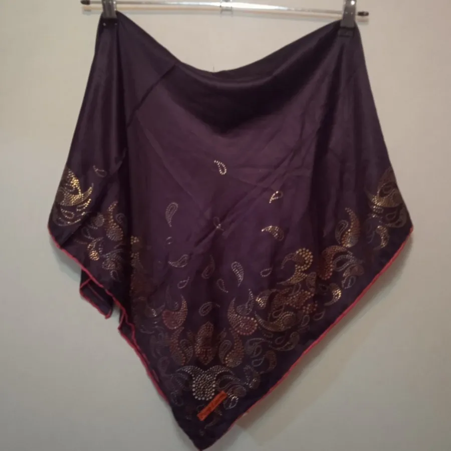 روسری ساتن ترک