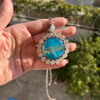 گردنی زنانه