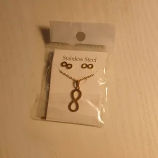 ست گردنبند و گوشواره