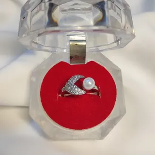 انگشتر دم وال نگینی